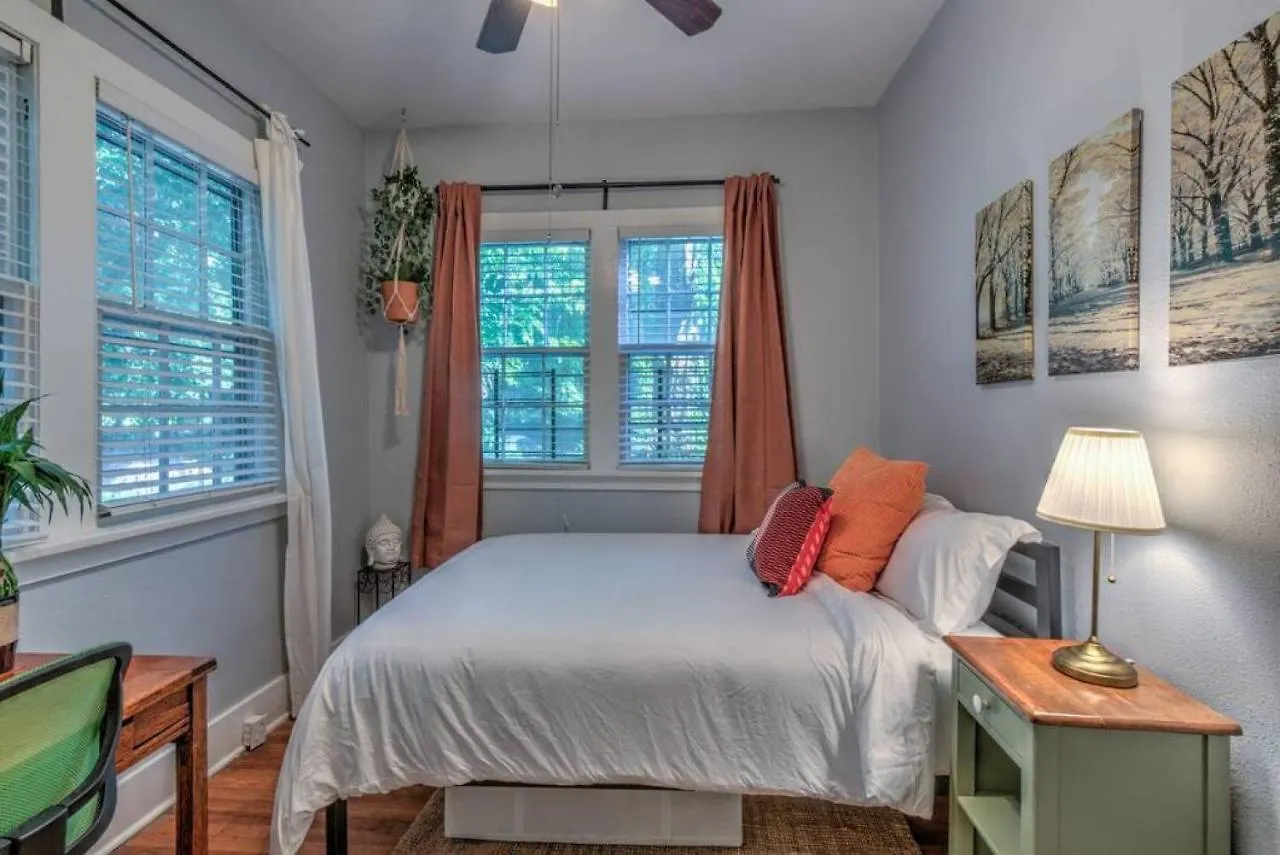 Urban Zen Great Location Apartment Memphis 0*,  United States